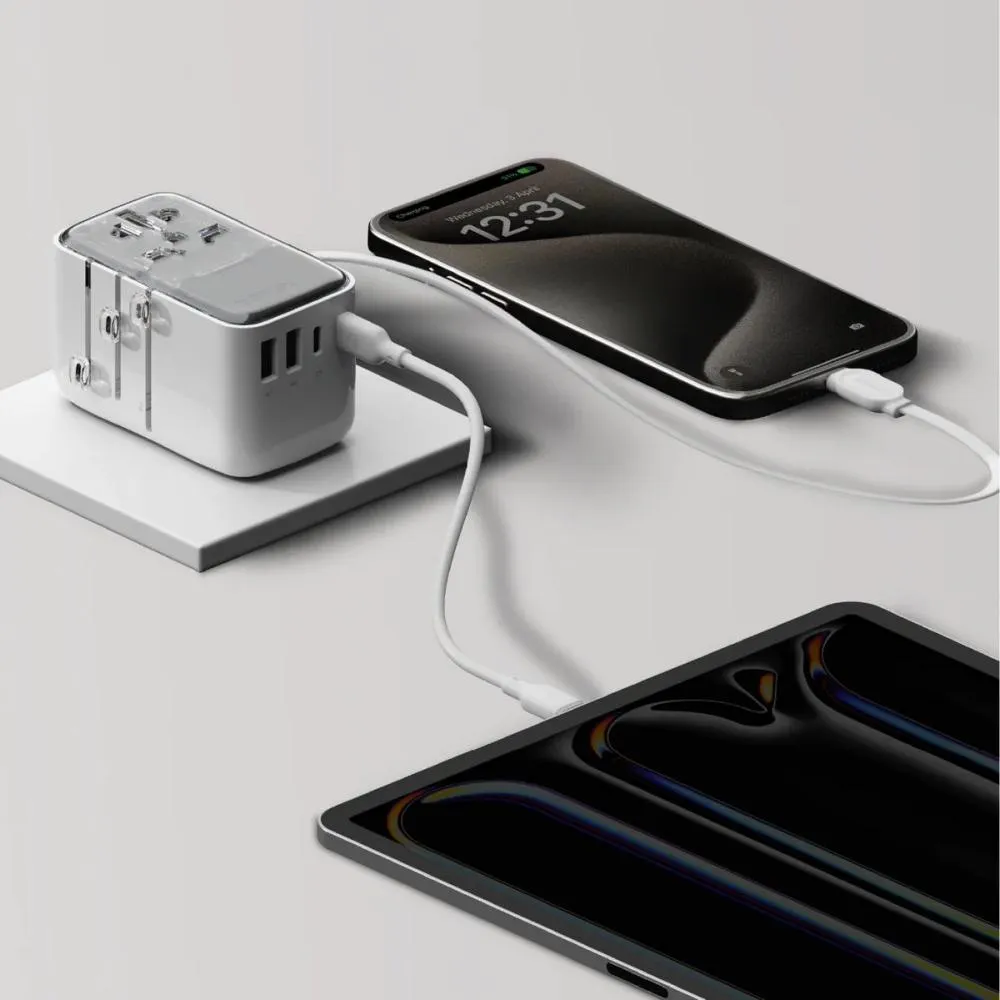 Momax 1 World Flow 4 Port Travel Charger With Built In Usb C Cable 35w (1)