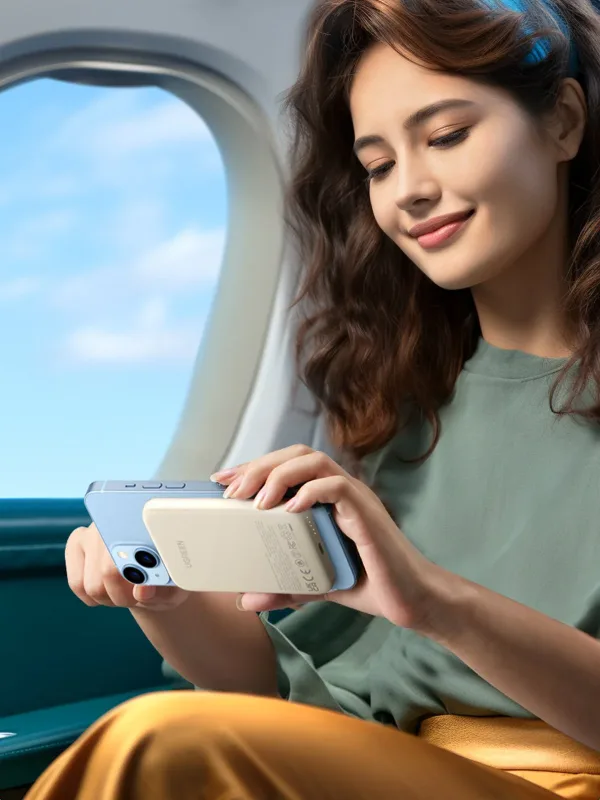 UGREEN 5000mAh Wireless Magnetic Power Bank